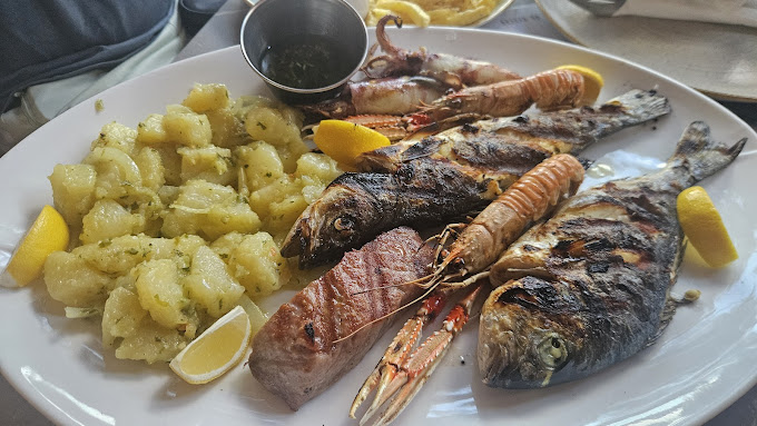 Restoran Restaurant La Bomba - Slika 1