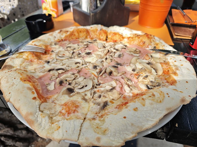 Restoran Bruschetta Ristorante Pizzeria - Slika 3