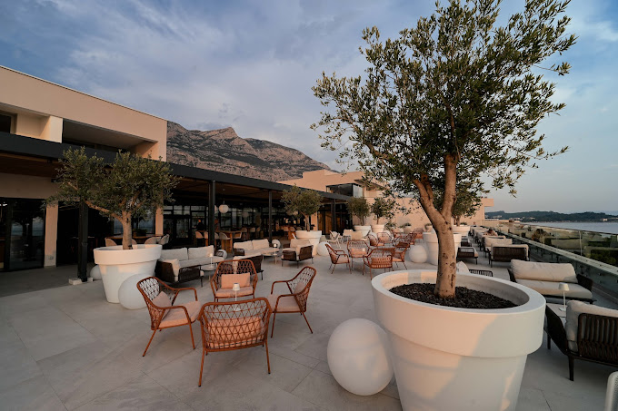 Restoran Vira Rooftop Dining and Bar - Slika 10