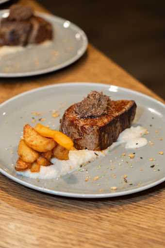 Restoran Vira Rooftop Dining and Bar - Slika 5